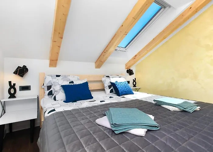 Ξενοδοχείο με διαμερίσματα Dalmatian Child With Swimming Pool, Close To The